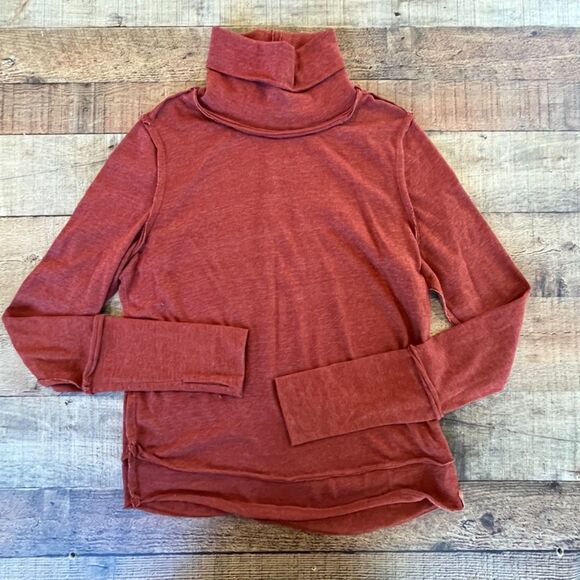Free People We the Free Orange Rust Turtleneck Funnel Neck Knit Top Large - Picture 7 of 11